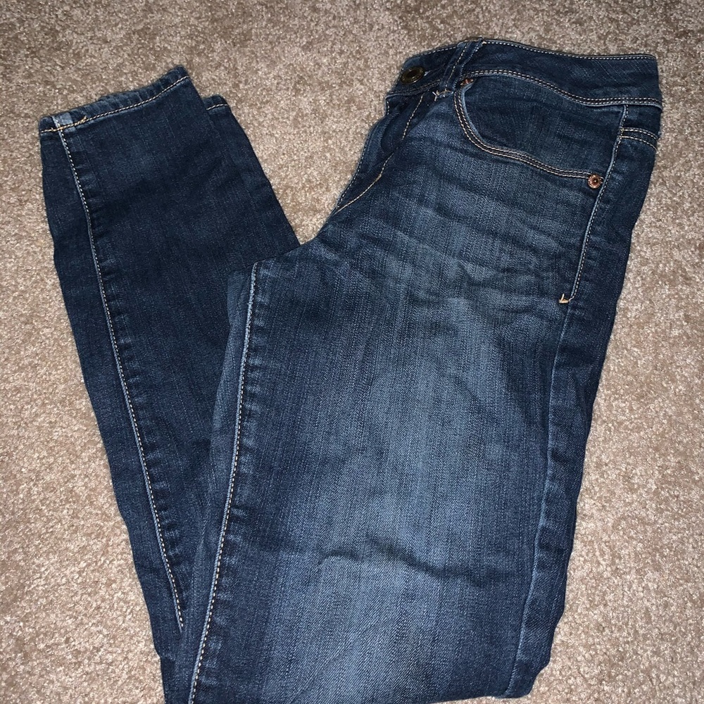 American eagle super skinny size 6